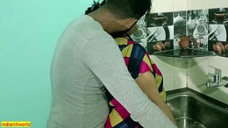 गर्मागर्म भाभी का रोलप्ले सेक्स – नए लड़के के साथ मस्ती!