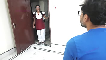 भोली बंगाली लड़की का अजनबी से गर्म मिलन – हिंदी सेक्स कहानी