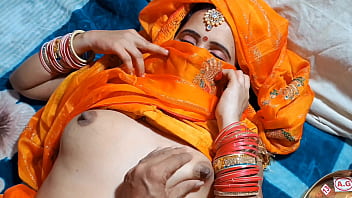 सेक्सी करवा चौथ: नवविवाहित जोड़ों का गर्मजोशी भरा हनीमून