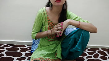 सास ने दामाद को घर बुलाकर गर्म चुदाई की, गंदी बातें करते हुए जोरदार ठोकी