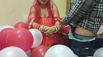 नवविवाहित सेक्सी पत्नी का पहली रात का चुदाई मजा