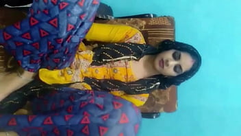 गर्म नवविवाहित पड़ोसन भाभी के साथ चुदाई, हिंदी ऑडियो वाला सेक्स वीडियो