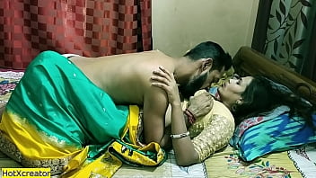 सेक्सी बंगाली भाभी का एजेंट के साथ गर्मागर्म चुदाई का मजा – हिंदी ऑडियो