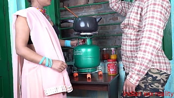 भारतीय सुंदरी की रात भर की गर्म चुदाई और मस्ती
