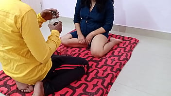 सौतेली बहन को नशे में चूत मारते हुए रात भर गर्म मजे – हिंदी में गंदी आवाज