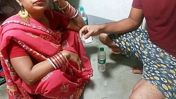 रौशनी भाभी को किचन में जोरदार चुदाई – गर्म हिंदी अश्लील कहानी