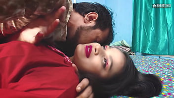 भाभी को चोदने का मजा – गर्म स्टेप सिस्टर के साथ सेक्स वाली पूरी हिंदी मूवी