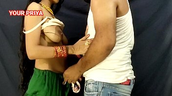 मायके में आई गर्म-मसालेदार प्रिया को स्टेपब्रदर ने जमकर चोदा, मचा दी चीखों की रात!