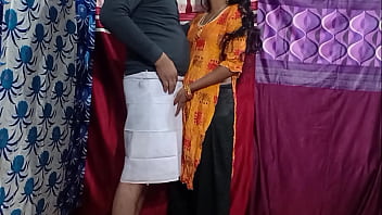 भाई ने घर खाली देखकर अपनी स्टेप-सिस्टर के साथ पहली बार सेक्स किया, बहन को पूरी तरह अपने वश में कर लिया