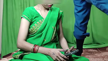 भाभी को साड़ी में अकेला देखकर देवर का खून खौल उठा… फिर क्या हुआ सुनो इस गरमागरम हिंदी ऑडियो में