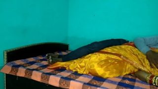 सौतेली बहन और भाई का गर्मागर्म सेक्स – हिंदी डब में मचा धमाल