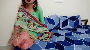सौरभभाभी6 को गर्म चुदाई का मजा लेते हुए जबरदस्त झटके देकर चोदा – हिंदी आवाज़ Part-1
