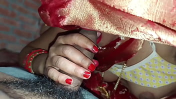भाभी का गीला सपना, गाड़ में मूतकर चटाई हुई रसीली चुस्की