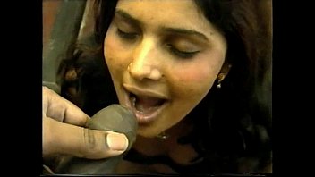भारतीय सेक्स फिल्म 2009 – जोशीला और बोल्ड