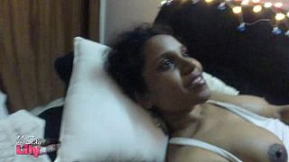 दिवाली की रात में हॉर्नी लिली और उसके बॉयफ्रेंड का जोशीला सेक्स