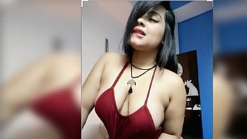 नेहा अपने सौतेले भाई को चुदने के लिए लुभाते हुए (हिंदी ऑडियो कहानी)