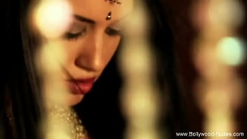 नृत्य की रानी, भारत की सबसे सेक्सी