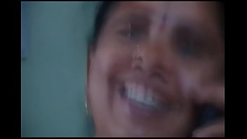 तेलुगु सुंदरी का मुंह में लंड