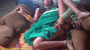 भारतीय सौतेली माँ और उसका जवान सौतेला बेटा