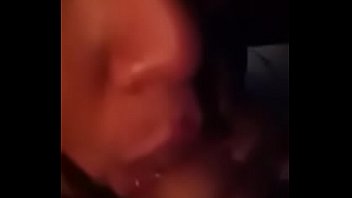 देसी लड़की का जबरदस्त चूसना