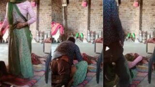 Bihari Sex Of A Bahu Enjoying Her Sasur’s Dick