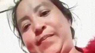 Chut Ki Video – Desi Hottie Showing Yoni