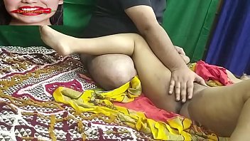 भारतीय टीवी सीरियल में सेक्स सीन | भारतीय पत्नी की उंगली से चुदाई