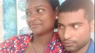 Dehati Desi Lovers Ki Nipple Fondling Romance Video