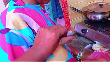 भारतीय जोड़ी का गर्म सेक्स: मुंह और योनि का मजा