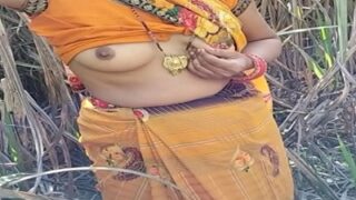 A Newly Married Lady Fuck By A Laborer On The Farm