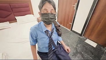 ओयो में देसी टीन स्कूल गर्ल के साथ जोरदार सेक्स हिंदी ऑडियो