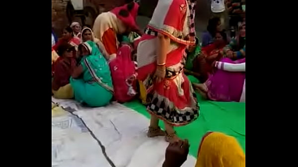 भारतीय मसालेदार आंटी