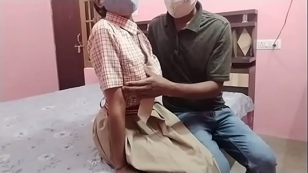 भारतीय गर्म स्कूली लड़की का बाहर सेक्स वीडियो हिंदी आवाज़ में