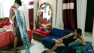 भारतीय गर्म मिल्फ का 18 साल के जवान लड़के के साथ कड़क सेक्स! हिंदी में गरमा गरम Xxx