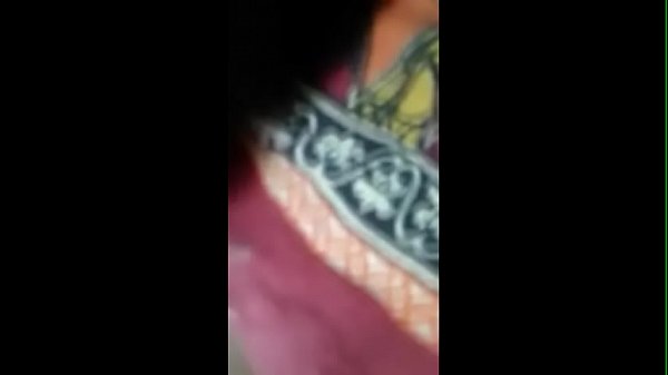 मेरी देसी बीवी की चूत से खेलना