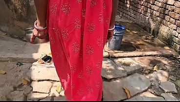 गांव की देसी चुदाई – तंग चूत वाली ग्रामीण लड़की का घर के अंदर का Xxx वीडियो