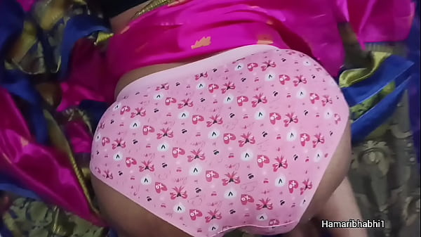 गर्म भारतीय देसी भाभी की चुदाई का मजा
