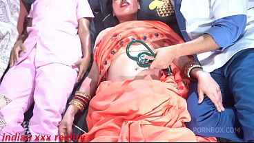 Xxx भारतीय 1 डॉक्टर Vs स्टेप 1 माँ हिंदी में Xxx