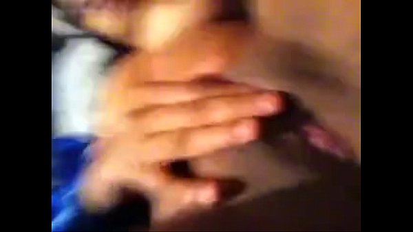 मोटे मुम्मों वाली देसी लड़की का सेल्फी फोटो