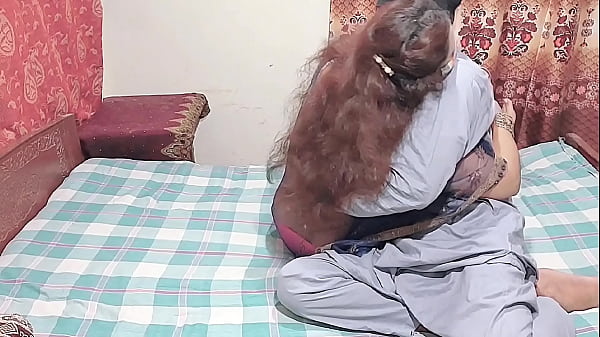 गर्म भारतीय देसी भाभी का सेक्सी अंदाज