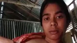 कमिला गाँव की छोरी का नंगा अकेला वीडियो, गरम और भड़कीला
