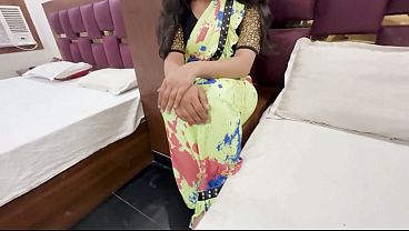 भारतीय देसी भाभी ने पति को घर से निकाला और उसे जोरदार चुदवाया – हिंदी ऑडियो में