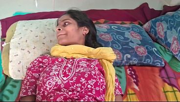 देसी भाभी को पड़ोसी ने जोर से चोदा, रातभर चिल्लाती रही